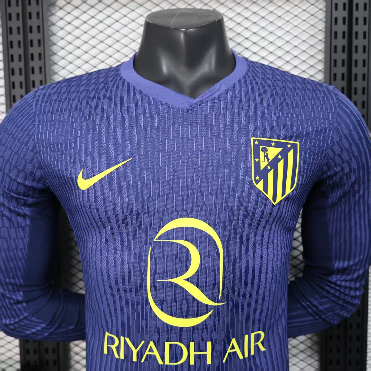 Player_25-26 Atlético Madrid Away Long Sleeve - Image 2