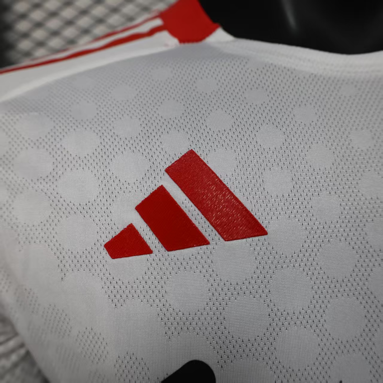 Player_25-26 Liverpool Away - Image 3