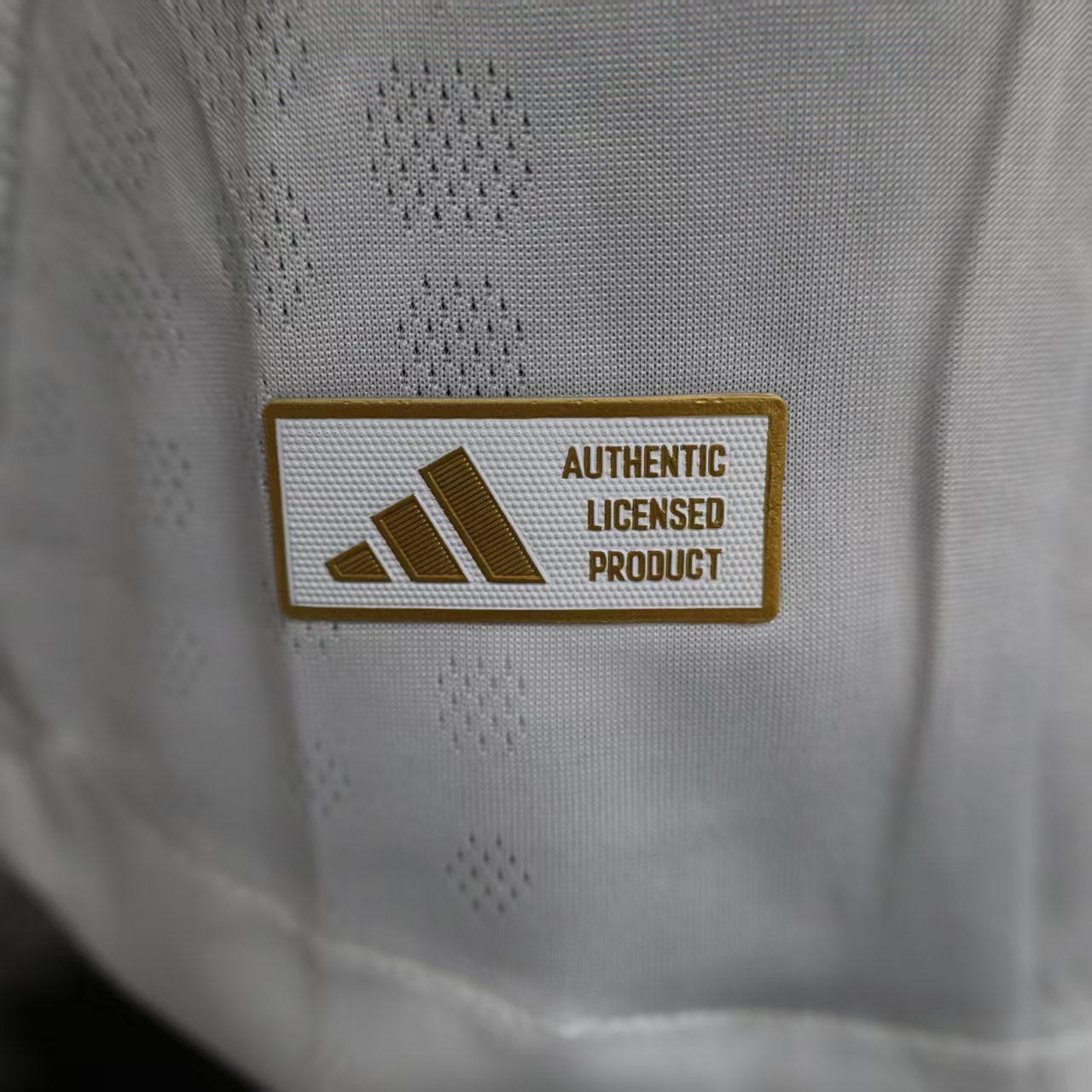 Player_25-26 Liverpool Away - Image 11