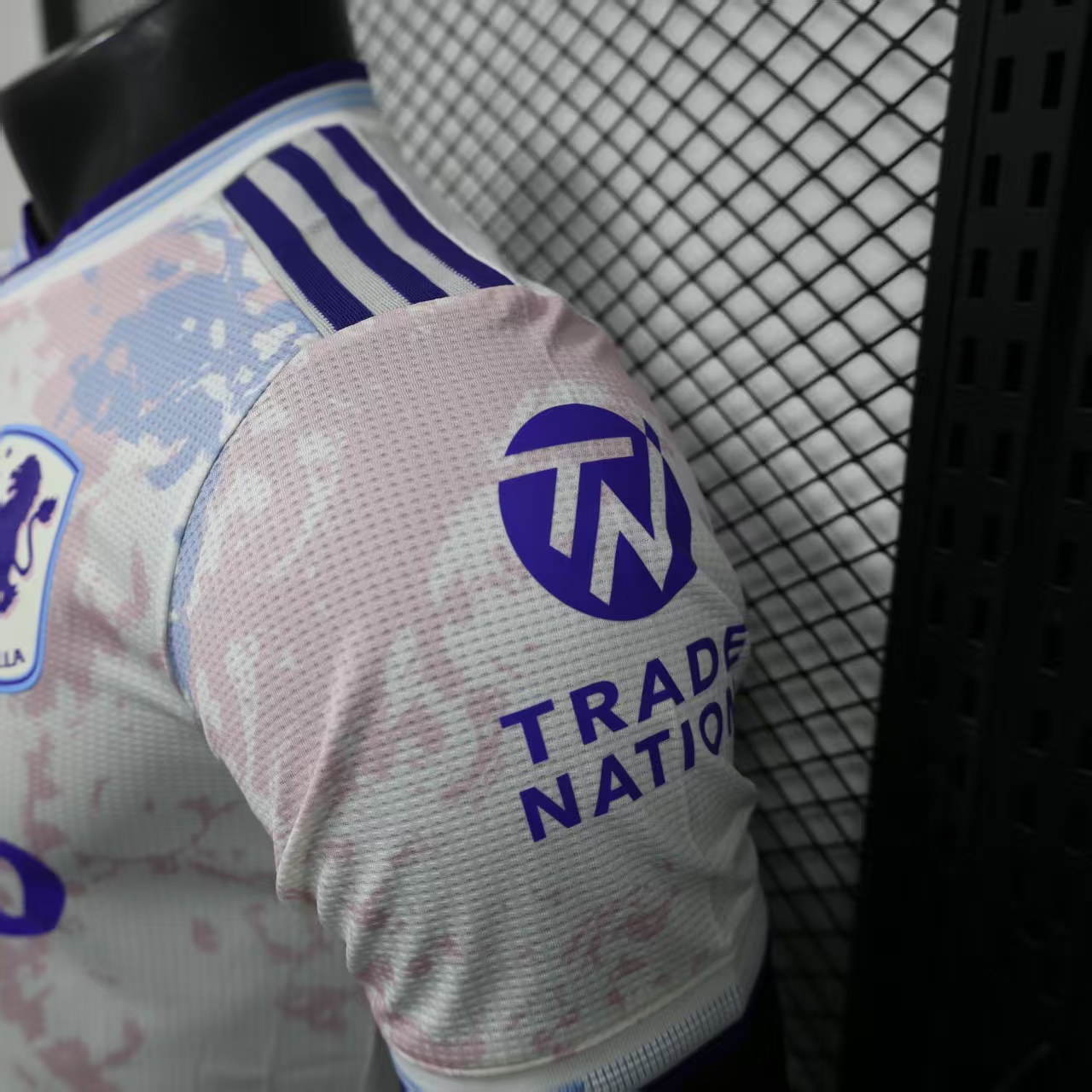 Player_25-26 Aston 2 Away - Image 4