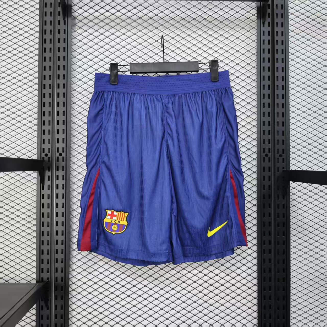 Player_25-26 Barcelona Home Shorts