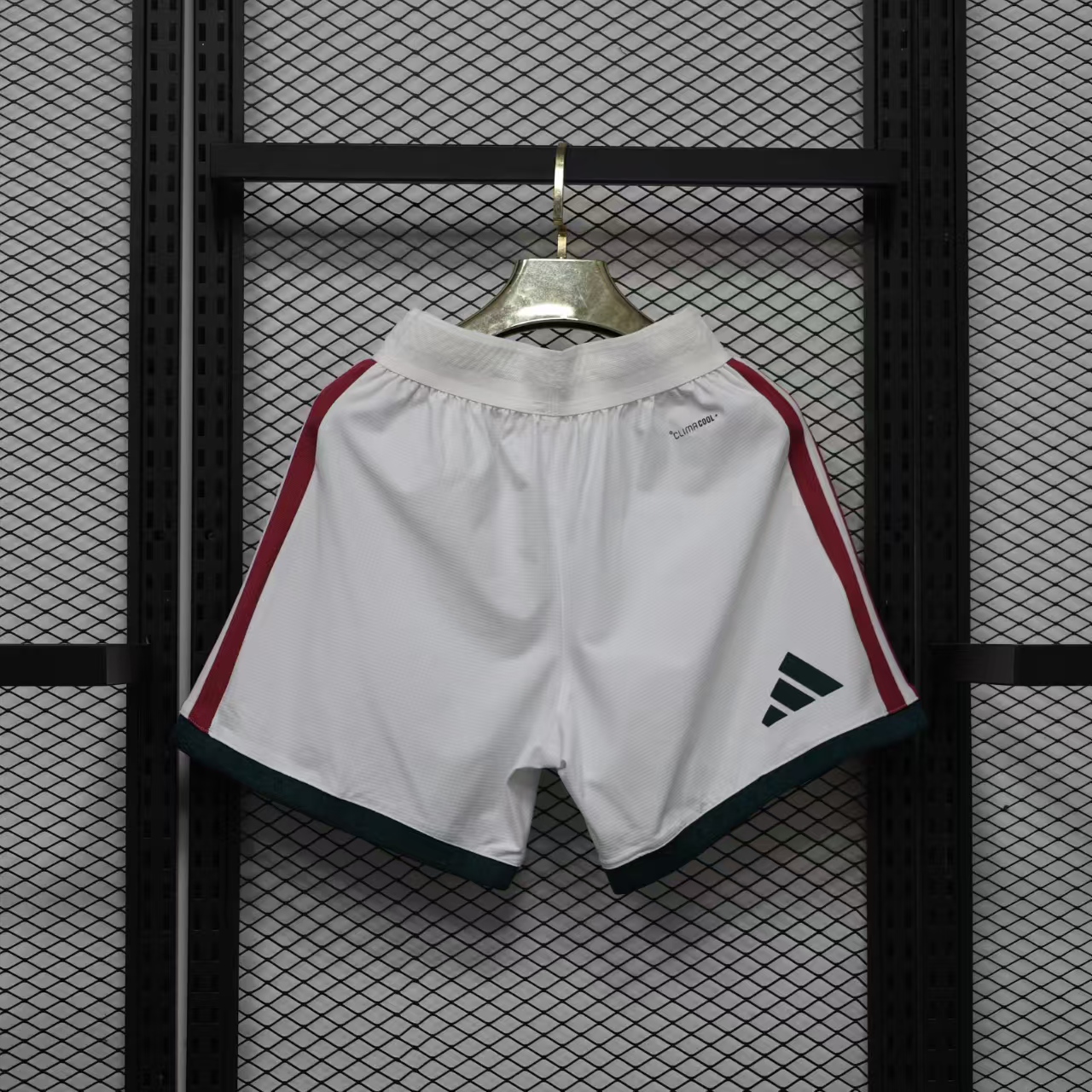 Real Madrid 25/26 Home Authentic Shorts - Image 3