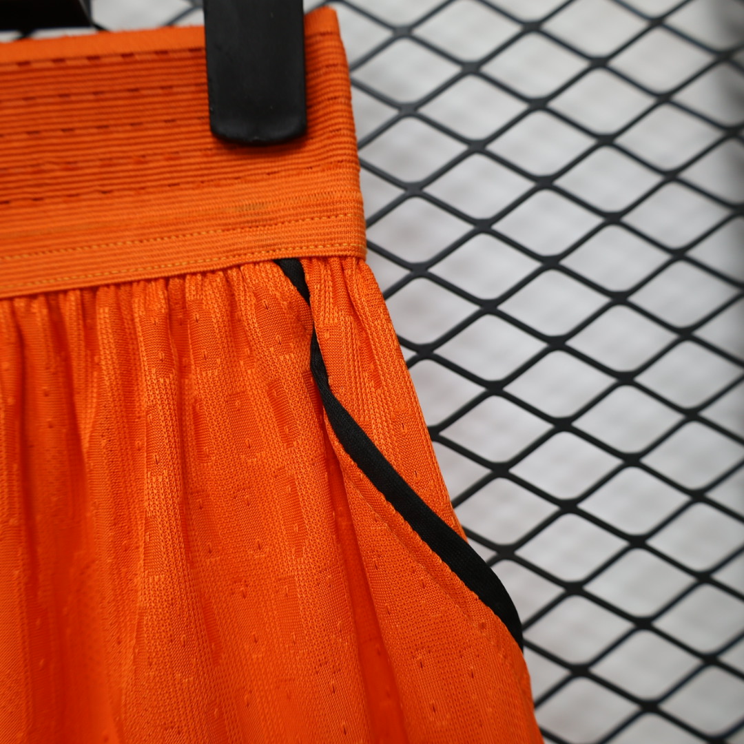 Netherlands 26/27 Home Authentic Shorts - Image 4