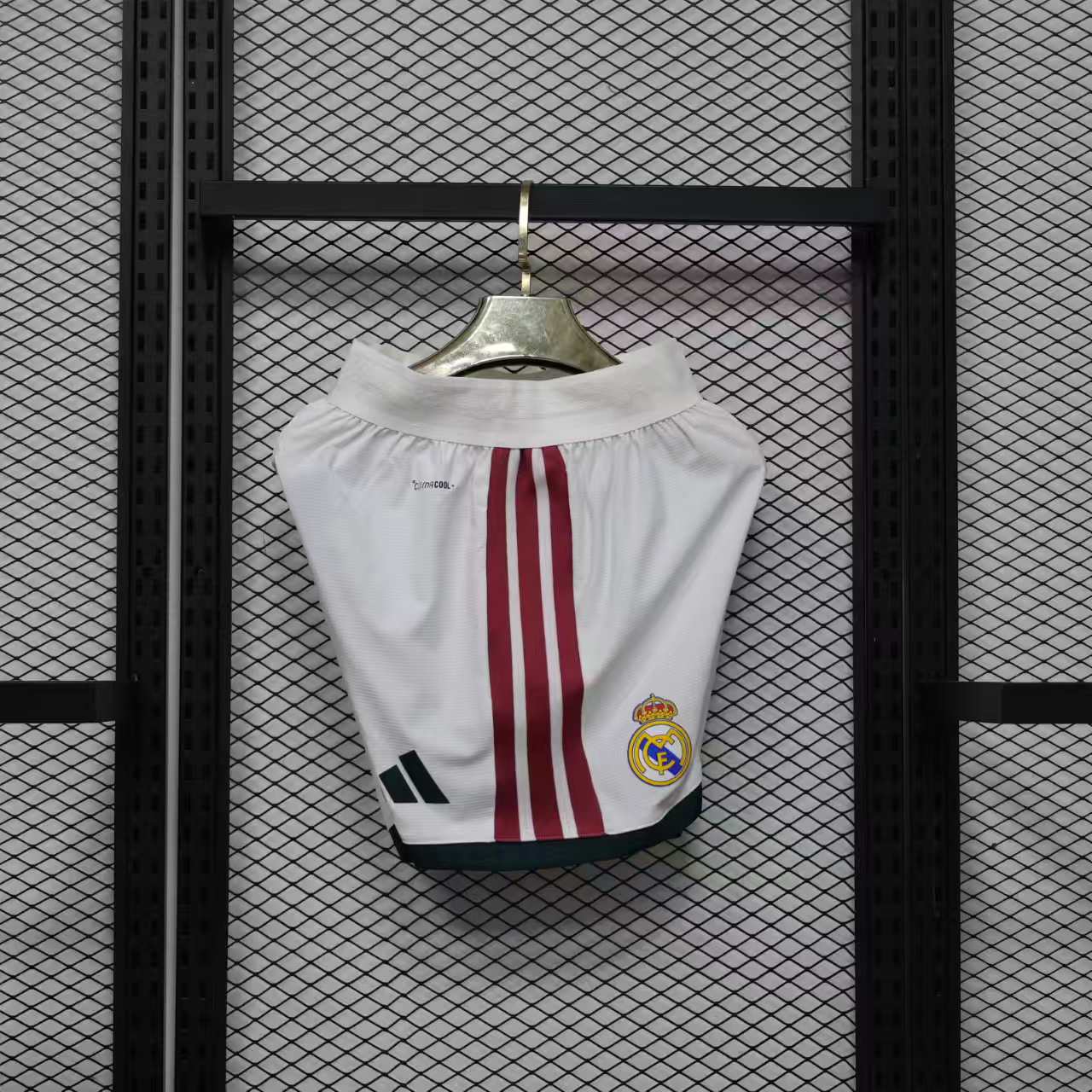 Real Madrid 25/26 Home Authentic Shorts - Image 5