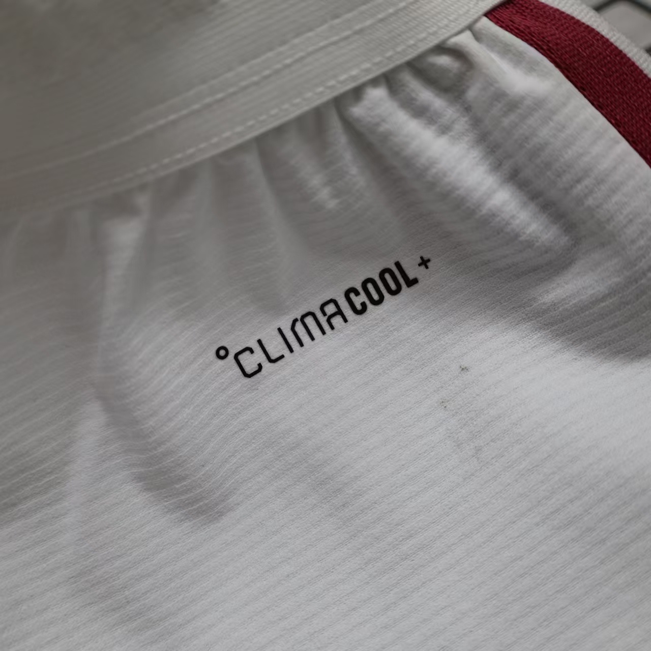 Real Madrid 25/26 Home Authentic Shorts - Image 7