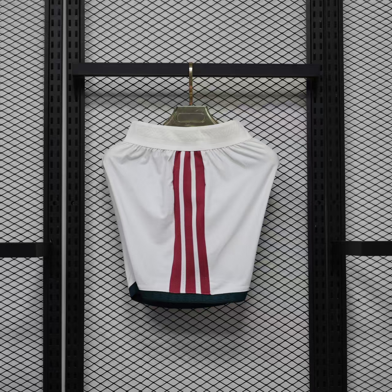 Real Madrid 25/26 Home Authentic Shorts - Image 6
